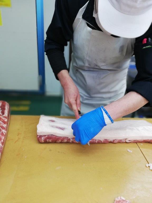 肉カット